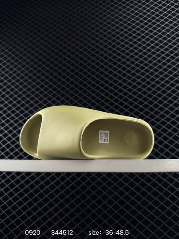 Yeezy Slide Dark Black Neon Green EU 36-48 5 Slides - Unisex (BS-83569)