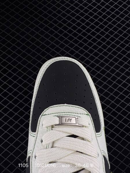 Nike Dunk Low Retro white black green 36-46 5 lifestyle