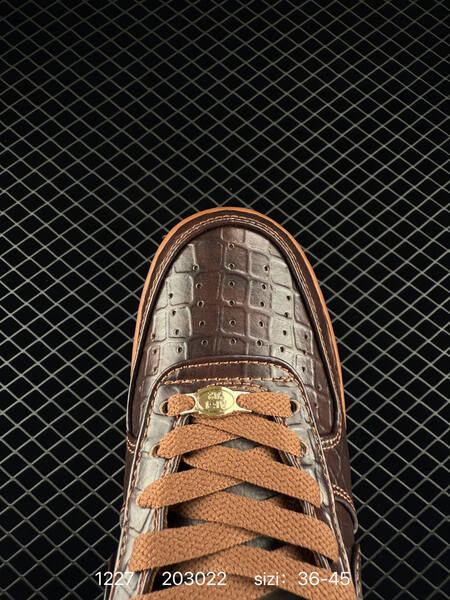 Nike Air Force 1 07 Low dark brown croc-embossed brown gum EU 36-45 lifestyle