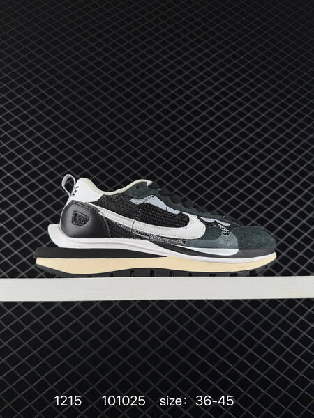 Nike Sacai x Nike VaporWaffle black grey EU 36-45 running lifestyle