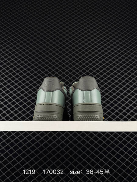 Nike Air Force 1 07 metallic sage green dark gray EU 36-45 5 lifestyle