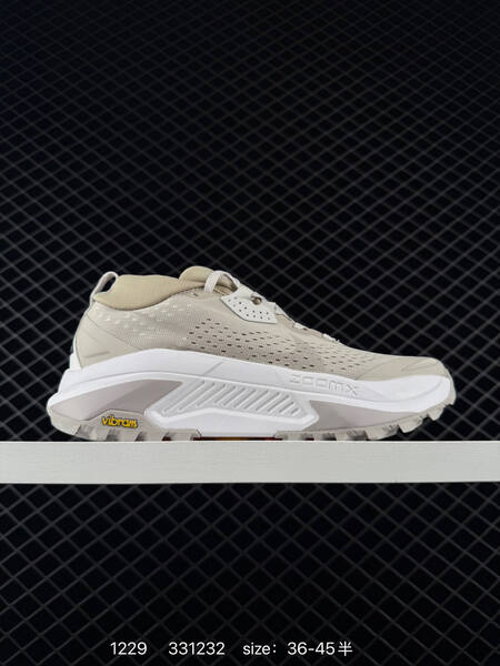 Nike ACG Zegama Trail 2 Light beige white black and pink EU 36-45 5 lifestyle