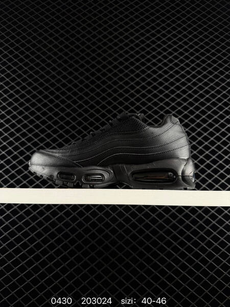 Nike Air Max 95 Black EU 40-46 running lifestyle