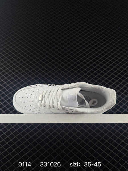 Nike Air Force 1 07 white 35-45 lifestyle
