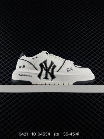 MLB Chunky Liner New York Yankees Off White Black Red Blue EU 35-45 Skate Shoe Skate Sneakers - Unisex