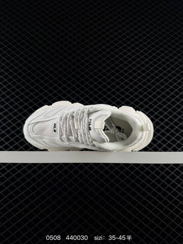 MLB Chunky Liner White Off White Black EU 35-45 Sneaker Casual Sneakers - Unisex