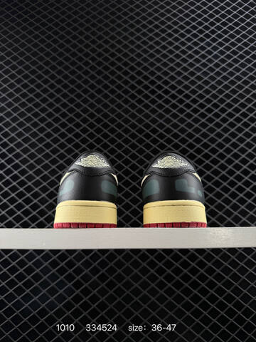 Jordan Air Jordan 1 Retro Low OG Black Pale Yellow Dark Green Red EU 36-47 Sneaker - Unisex (BS-80550)