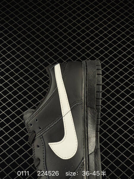 Nike SB Dunk Low Black White EU 36-45 5 skate lifestyle