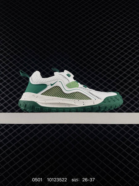 Nike LunTaiDi XZK WX black/white and white/green 26-37 trail lifestyle