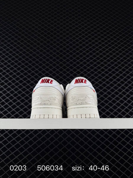 Nike SB Dunk Low Sail White with red accents EU 40-46 skate lifestyle