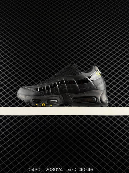 Nike Air Max 95 Black EU 40-46 running lifestyle