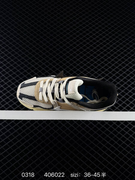 Nike Zoom Vomero 5 beige cream white black 36-45 running lifestyle