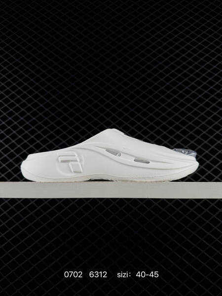 Nike DM0979-010 white black EU 40-45 slides