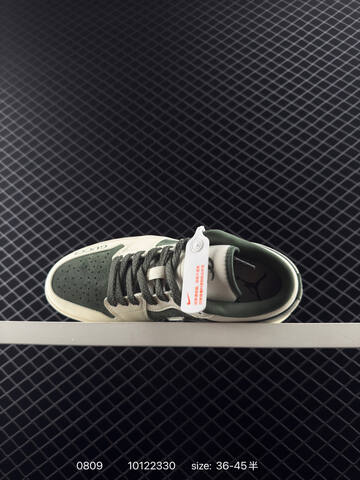 Jordan Air Jordan 1 Low Sail Dark Green Silver EU 36-45 Sneaker - Unisex (BS-80946)