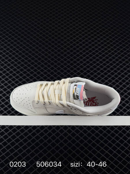 Nike SB Dunk Low Sail White with red accents EU 40-46 skate lifestyle