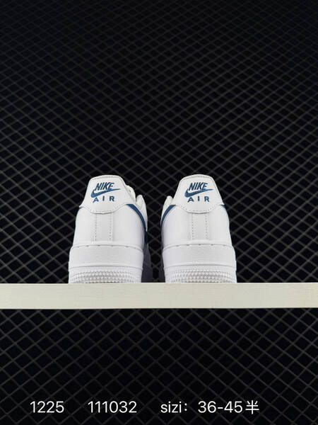 Nike Air Force 1 Low 07 white navy 36-45 lifestyle