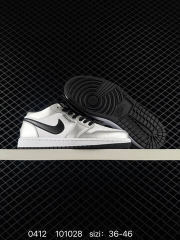 Jordan Air Jordan 1 Low White Metallic Silver Black EU 36-46 Sneaker - Unisex (BS-79502)