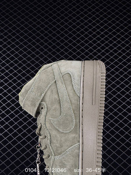 Nike Air Force 1 07 Supreme olive green 36-45 lifestyle