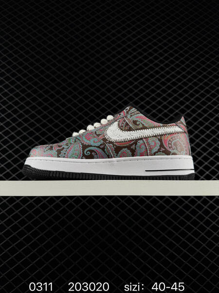 Nike Air Force 1 07 Low Black White EU 36-45 casual lifestyle