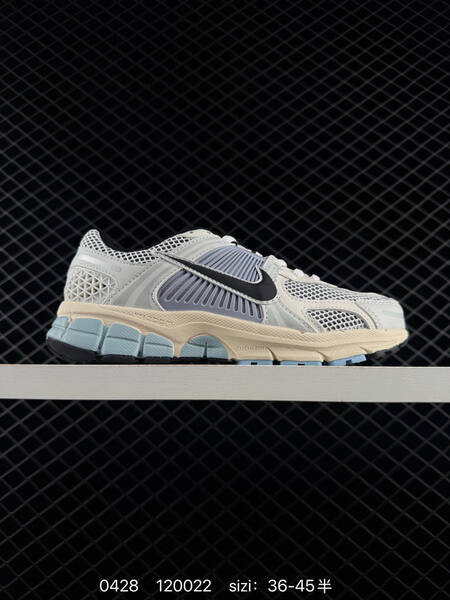 Nike Zoom Vomero 5 SP white/grey/black with light blue accents EU 36-45 running lifestyle