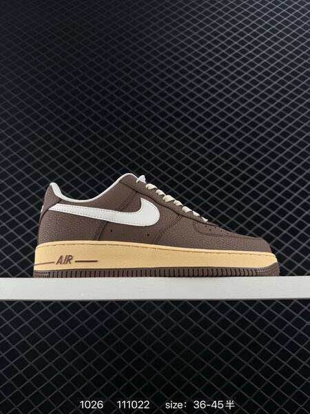 Nike Air Force 1 07 Brown White Cream EU 36-45 lifestyle