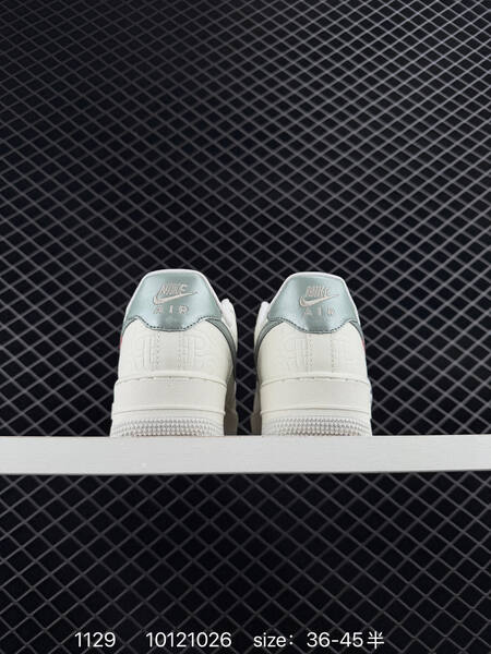Nike Air Force 1 07 white light blue 35 5 casual lifestyle