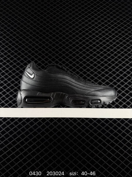 Nike Air Max 95 Black EU 40-46 running lifestyle
