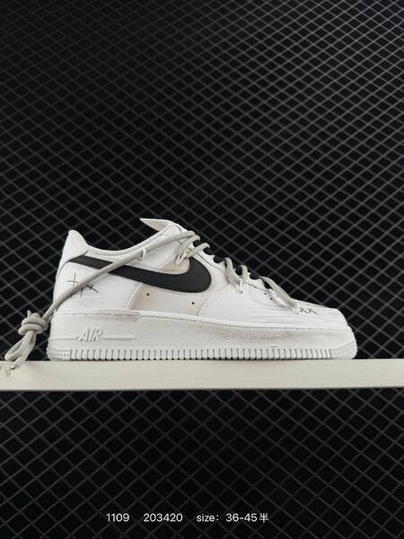 Nike Air Force 1 07 White Black EU 36-45 lifestyle