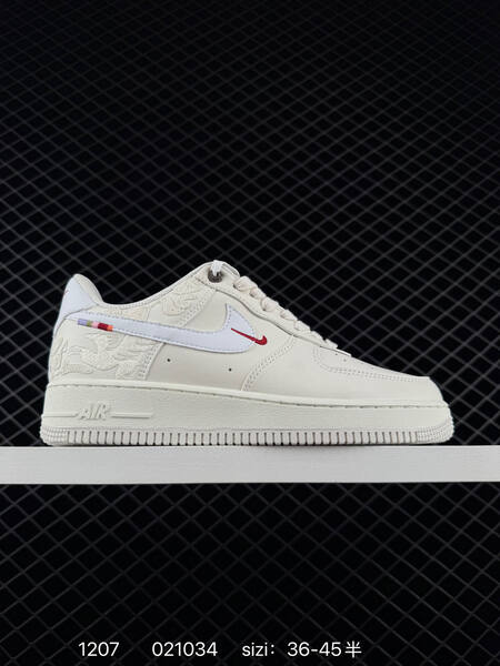 Nike Air Force 1 Sail White with red accents EU 36-45 lifestyle