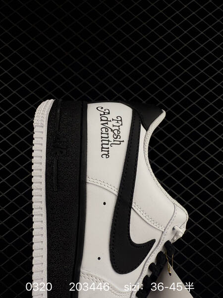 Nike Air Force 1 07 Low White Black EU 36-45 5 lifestyle