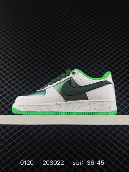 Nike Air Force 1 07 Low orange white EU 36-45 lifestyle