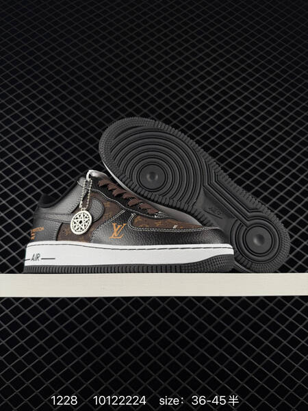 Nike Air Force 1 07 black grey white and brown black white EU 36-45 lifestyle