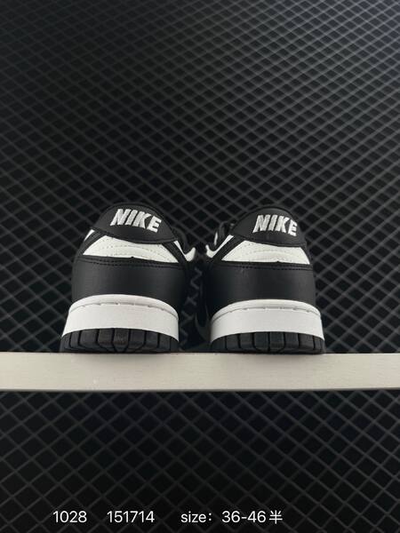 Nike SB Dunk Low Retro Black White EU 36-46 5 skate lifestyle