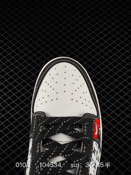 Nike SB Dunk Low black white EU 36-45 skate lifestyle