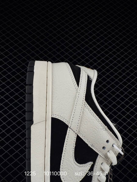 Nike SB Dunk Low Pro Black White EU 36-45 skate lifestyle