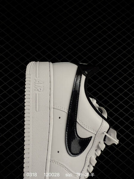 Nike Air Force 1 07 white black EU 36-45 lifestyle