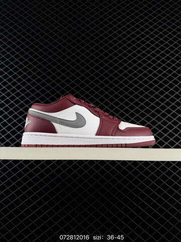 Jordan Air Jordan 1 Low 553558-128 35 5 36 36 5 37 38 5 39 40 40 5 41 42 42 5 43 44 Lifestyle - Unisex (BS-78910)