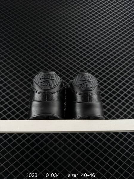 Nike Air Max 90 Triple Black EU 40-46 lifestyle