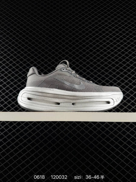 Nike Vomero Premium grey silver EU 36-46 running shoe