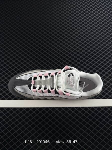 Nike Air Max 95 gray black white with pink accents 36-47 lifestyle