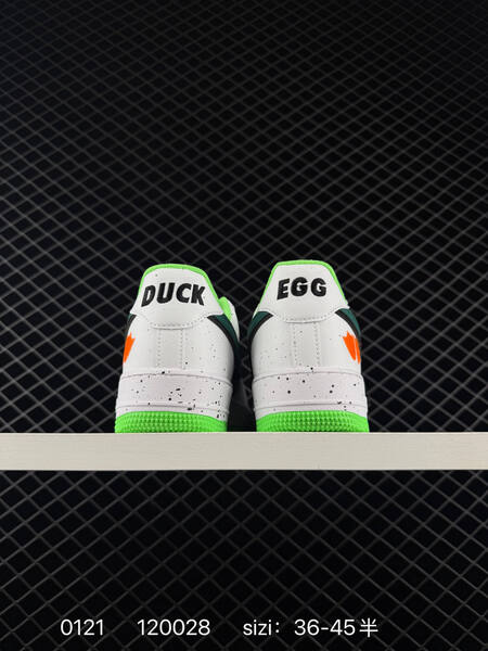 Nike Air Force 1 07 Low white green with dark green accents and neon green sole 36-45 casual lifestyle