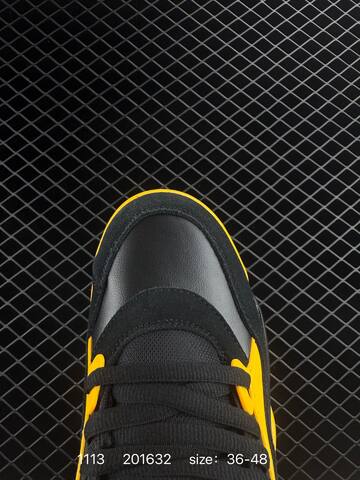 Jordan Air Jordan 4 Black Yellow Red EU 36-48 Basketball Shoe - Unisex (BS-80294)