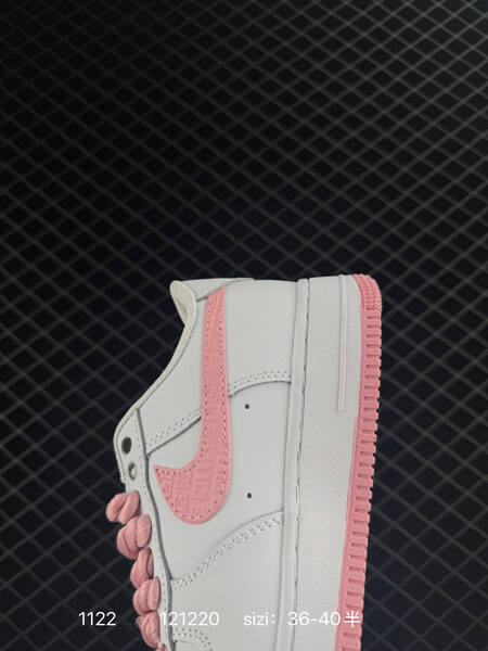 Nike Air Force 1 07 white pink EU 36-40 5 lifestyle
