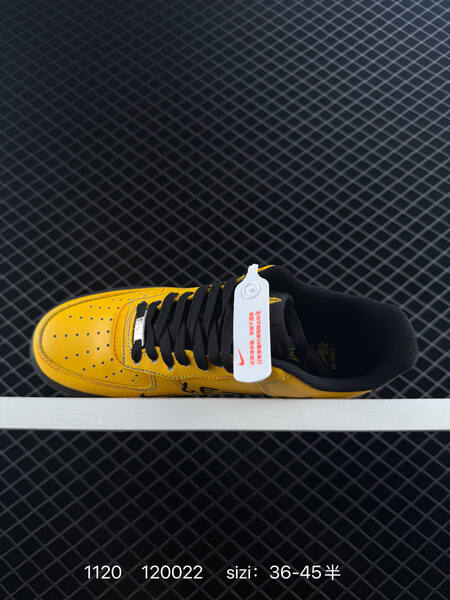 Nike Air Force 1 07 Yellow Black EU 36-45 lifestyle