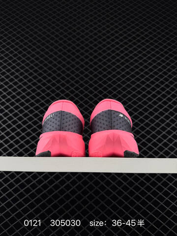 New Balance FuelCell RC Elite V4 Hot Pink Black Silver EU 36-45 Running Shoe - Unisex (BS-82370)