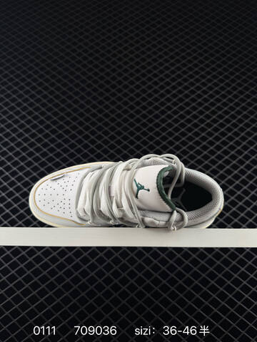 Jordan Air Jordan 1 Low White Light Grey Iridescent Cream Dark Green EU 36-46 Sneaker - Unisex (BS-79848)