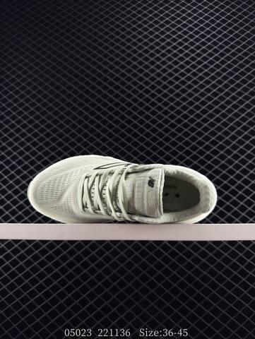 New Balance W1080 Light Mint White Black EU 36-45 Running Shoe - Unisex (BS-83415)