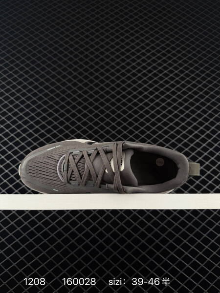 Nike Vomero 18 Gray Black White Gum EU 39-46 5 running lifestyle