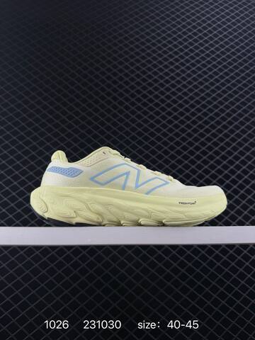 New Balance Fresh Foam X 1080v13 Triple Black Pale Yellow Light Blue EU 40-45 running shoe