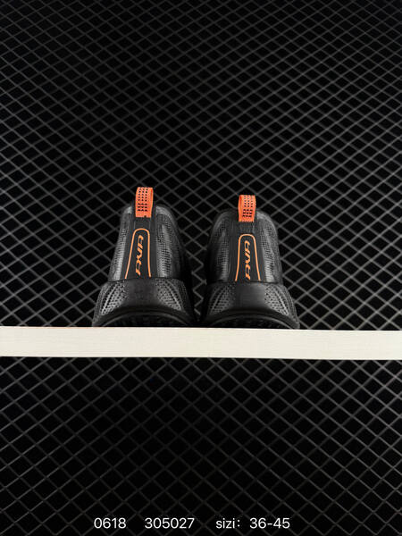 Nike AVA X black orange EU 36-45 running shoe